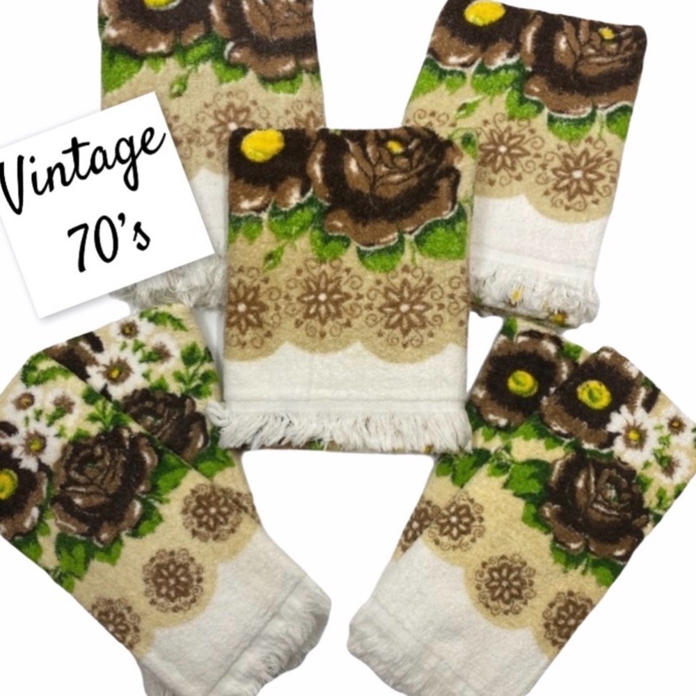 Vintage 70s Cannon Towels Authentic 1970s Vintage Bath Decor Bundle Set Floral